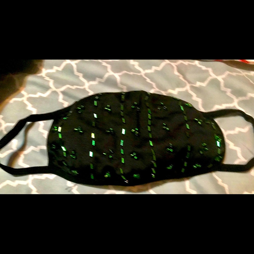 bead mask